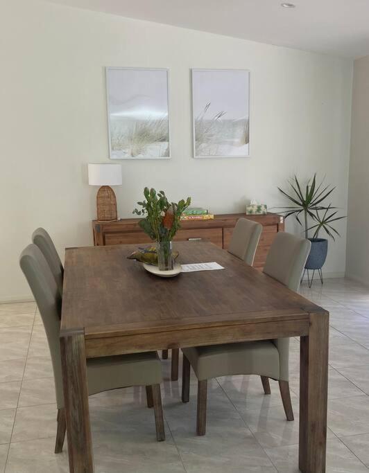 Ocean View Oasis, Coffs Harbour Apartment Ngoại thất bức ảnh